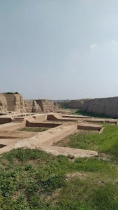 کاخ و اقامتگاه باستانی داریوش بزرگ