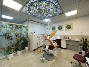 مطب دندانپزشکی دکتر سید مهرزاد شاددل متخصص پروتزهای دندانی و ایمپلنت