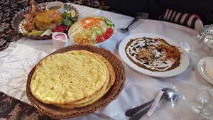 رستوران بیستون