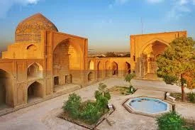 مسجد جامع ساوه - مجله مِستر بلیط