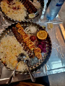 رستوران و کترینگ طهرانی