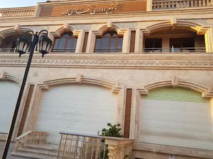 مجتمع تجاری اداری لاله