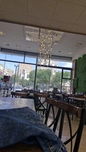 رستوران اکبر پاشا 2