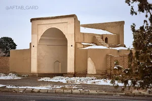 سردر جنوبی باغ صالح آباد