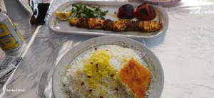 رستوران معین درباری 2