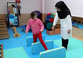 سالن ماساژ و قلنج گیری آرامش