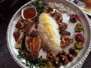 رستوران سنتی تاتزا کوهرنگ