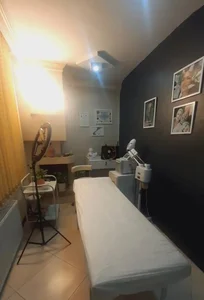 دکتر حمیدرضا مختاری،کلینیک زیبایی آوان 3