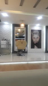 آرایشگاه سایه روشن