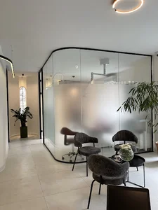 مطب دکتر فرشته زمانی پوست و زیبایی