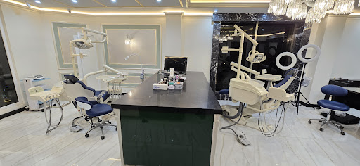 دندانپزشکی دکتر سارا شیرزادی