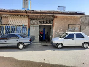 غلطک ماسک نقش چرم
