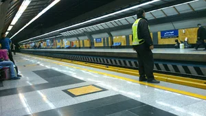 ایستگاه مترو مدنی