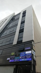 دکتر زهرا خیاط زاده