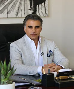 مشاور املاک صمد