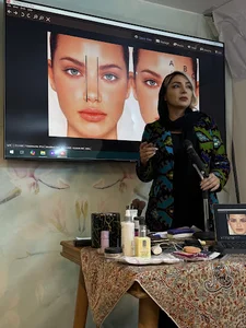 سالن زیبایی عقدکی