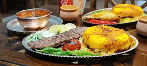 سفره خانه سنتی عمارت آذربایجان 2