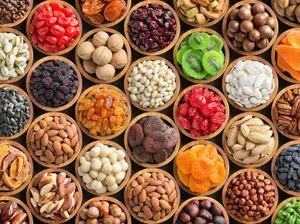 خشکبار و مواد غذایی نورا
