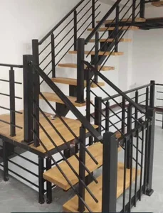 نرده و حفاظ استیل مرکزی
