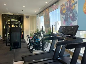 آکادمی ورزشی پرواز 4