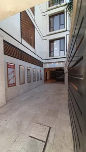 ساختمان پزشکان پارسیان