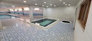 استخر آزادی