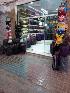 کیف و چمدان پايتخت