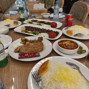 مجموعه غذایی والاد