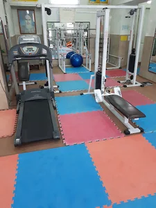 باشگاه بدنسازی هلال احمر
