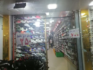 کفش بهزاد