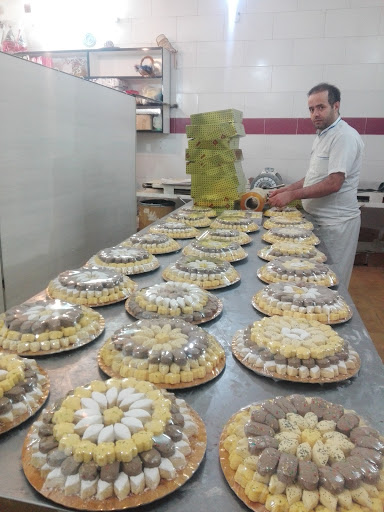 قنادی عرشیا
