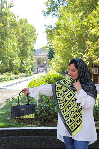 گالری زینب زارع