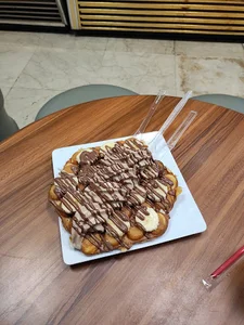 بستنی باباعلی