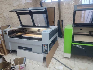 برش لیزری بی نهایت