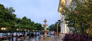 مرکز خرید آرامش 4