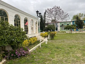 باغ گل مردمک