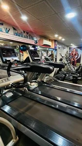 باشگاه بدنسازی اسکات 3