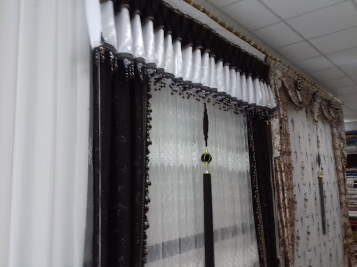 پرده سرای آرمین