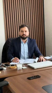 مشاور املاک پرشین 5