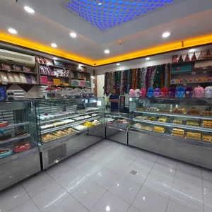 قنادی نیاوران