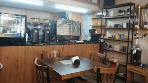 کافه آژینه