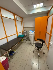 کلینیک فیزیوتراپی آنا 2