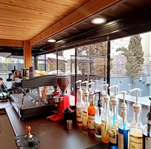 کافه امید Omid coffeeshop