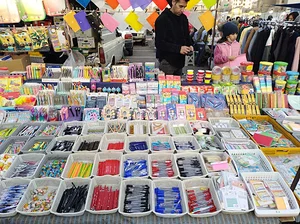 دوشنبه بازار