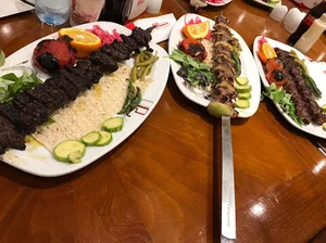 رستوان ارکیده مُتل‌قو