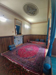 عمارت اقامتگاهی فرنگیس