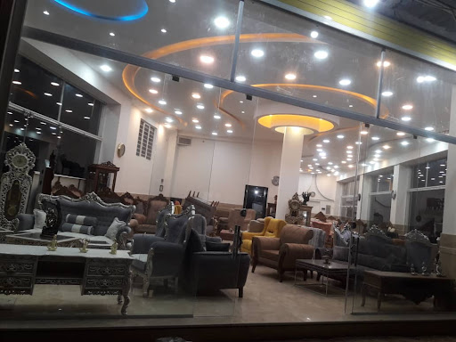 مبل مهربین
