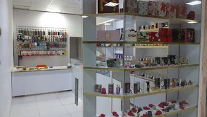 فروشگاه عطر و ادکلن بازاریتو