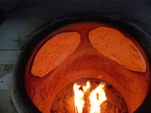 Tabriz Bakery نان روغنی تبریز