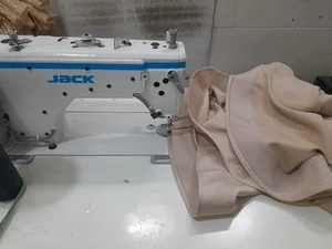 خیاطی نایبلو شعبه مرکزی تعمیرات لباسهای مجلسی زنانه مردانه ♧رفو ♧جا دکمه ♧کوتاهی♧بانازلترین قیمت